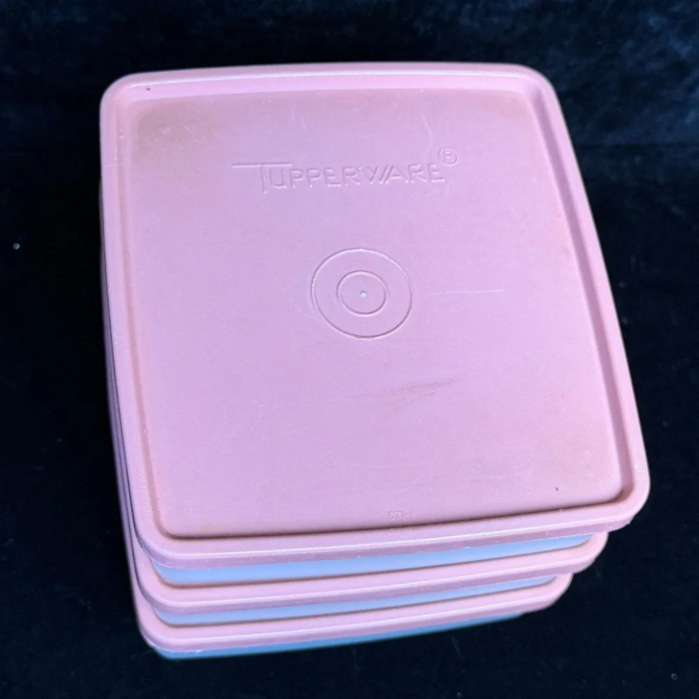 Vintage Tupperware Sandwich Keeper: Set 3 Pink Lids, Square Food Storage 670-31